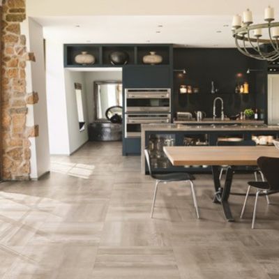 wood look tile floors in a Lafayette kitchen